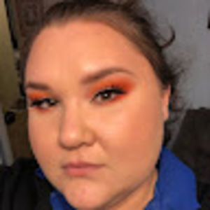 Meet your Posher, Phoebe